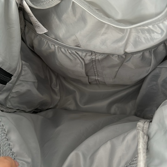 RED ROVR Roo Diaper Backpack - Picture 10 of 15